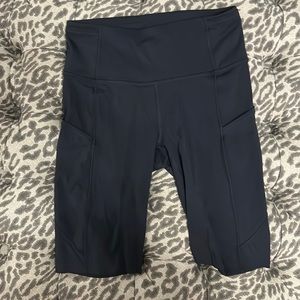 Lululemon biker shorts size 6, high rise 
Fast and Free, with pockets 
8inch